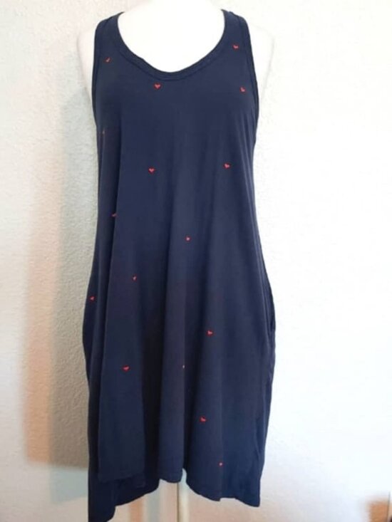 Dresses & Skirts - Women_s Heart Embroidered